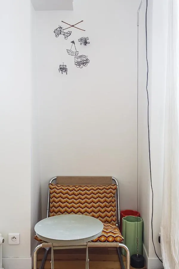 Apartment A So Parisian Cocoon *